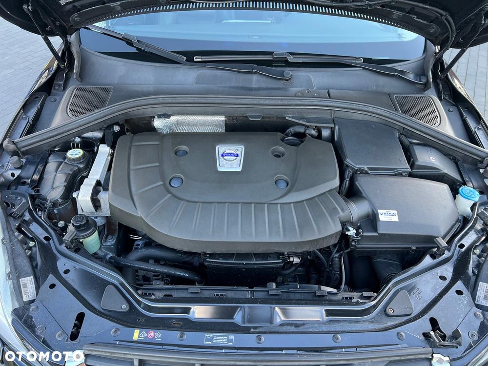 Volvo XC 60 D4 AWD Geartronic Momentum - 31