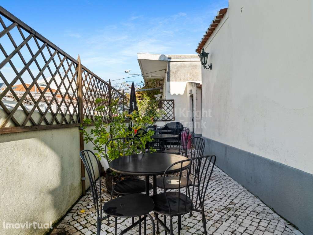 Moradia com rentabilidade para Investimento em Sintra - Grande imagem: 2/24