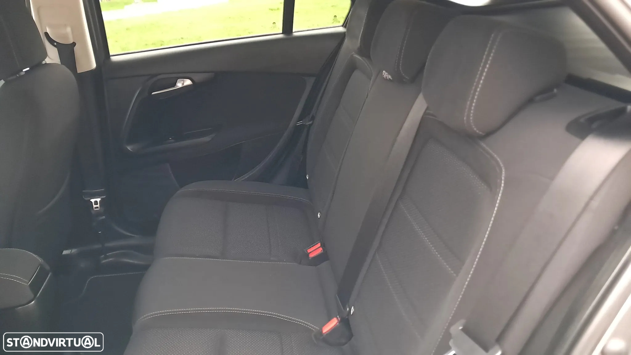 Fiat Tipo Station Wagon 1.3 M-Jet Lounge - 34
