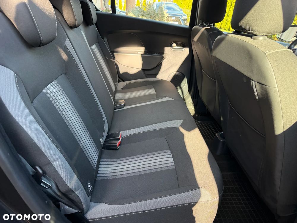 Dacia Sandero Stepway TCe 90 (S&S) Celebration - 17