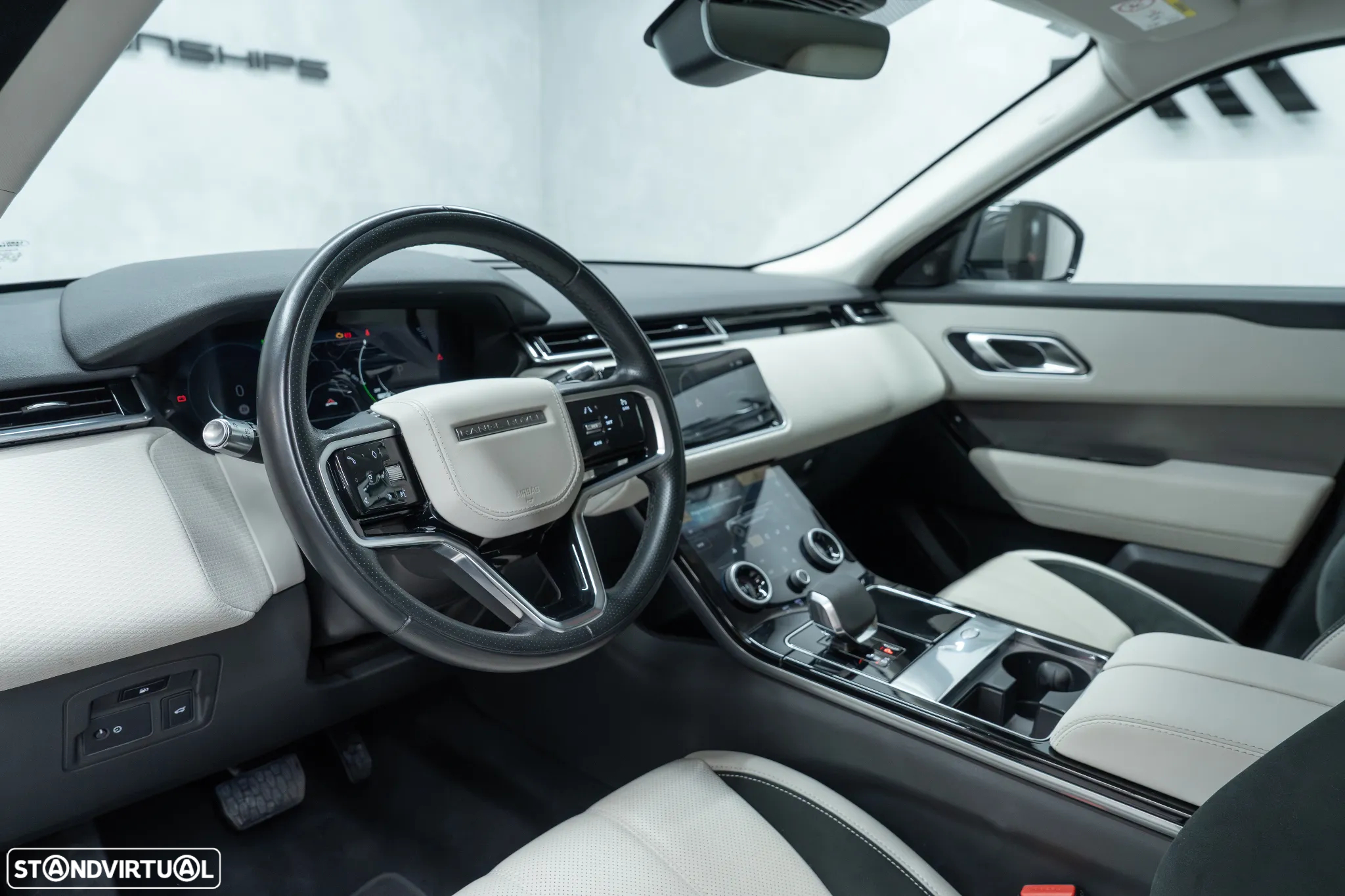 Land Rover Range Rover Velar 2.0 P400e AWD R-Dynamic SE - 15