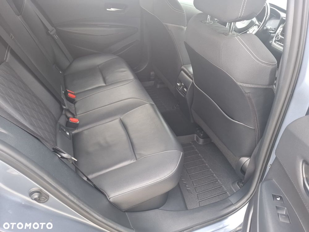 Toyota Corolla 1.8 Hybrid Executive - 15