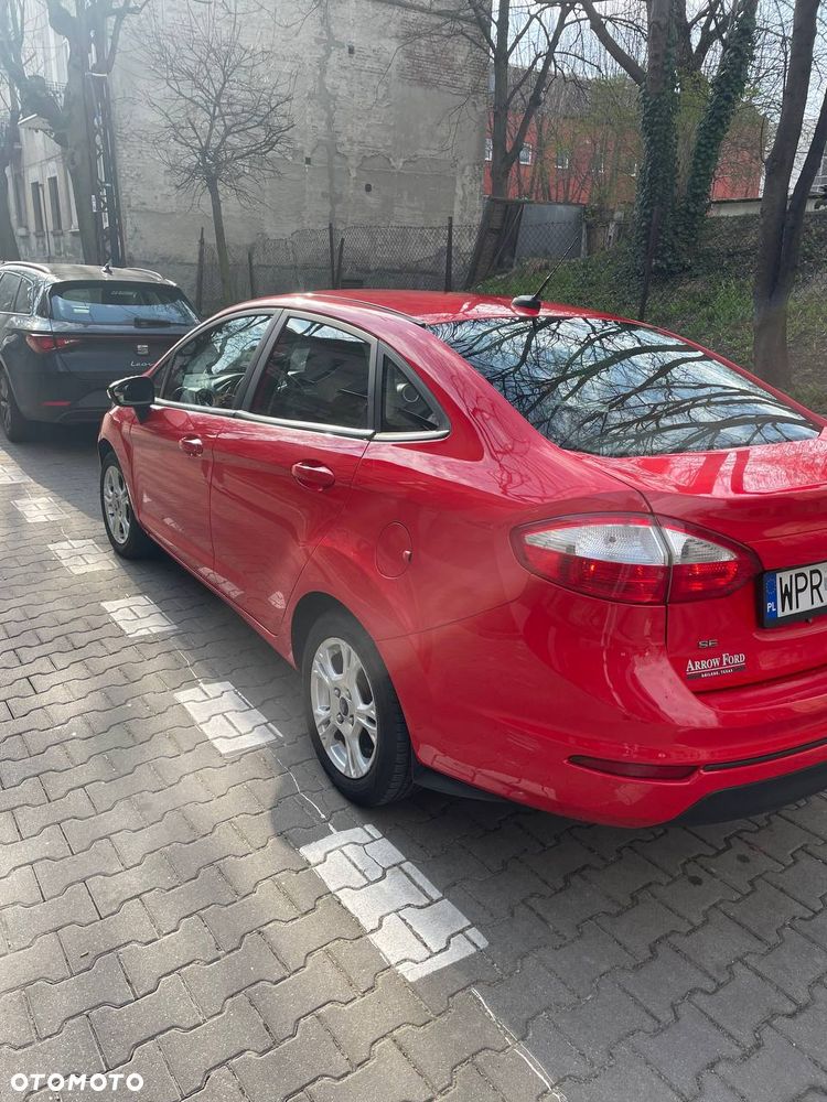 Ford Fiesta - 4