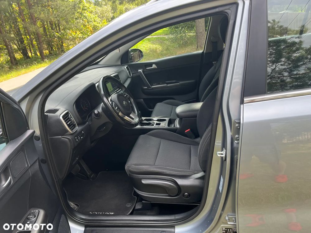 Kia Sportage 1.6 CRDI AWD Eco-Dynamics+ (48V M-H) DCT GT LINE - 18