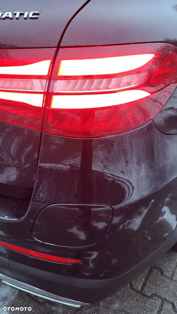 Mercedes-Benz GLC 350 e 4Matic 7G-TRONIC Exclusive - 20