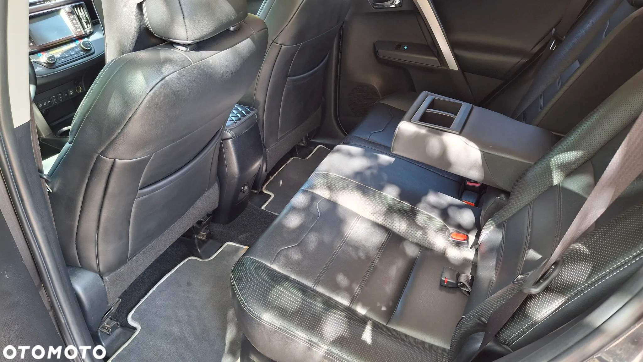 Toyota RAV4 - 5