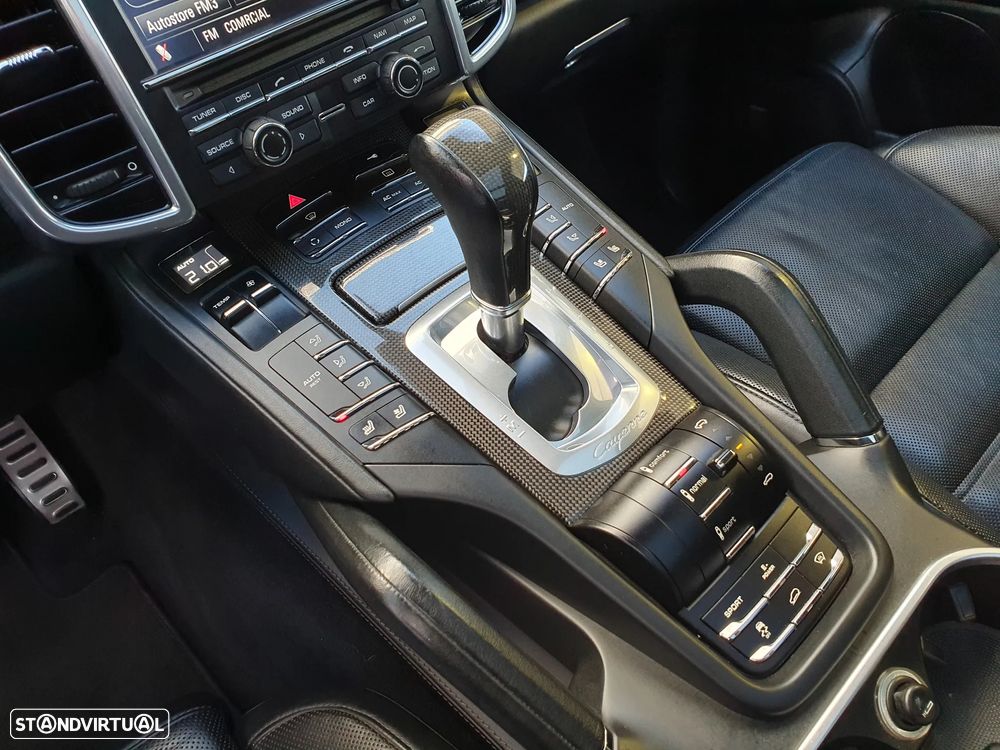 Porsche Cayenne S - 12
