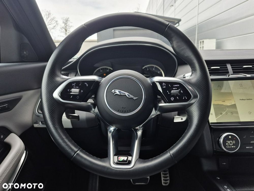 Jaguar E-Pace 2.0 P200 mHEV AWD R-Dynamic S - 26