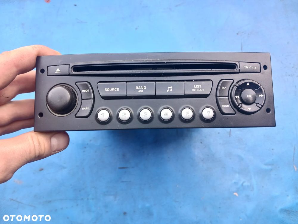 Radio CD Citroen C2 C3 C4 C5 Berlingo Peugeot ORYGINAŁ Fabryczne - 1
