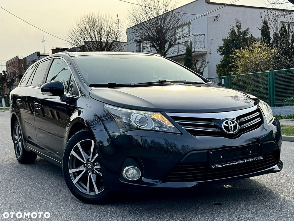 Toyota Avensis - 20