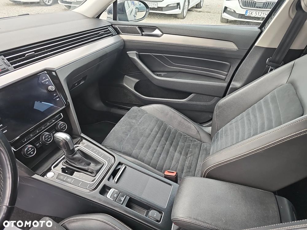 Volkswagen Passat 2.0 TDI 4Mot Elegance DSG - 16
