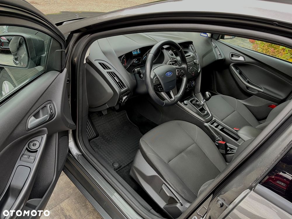Ford Focus 1.5 TDCi Titanium - 13