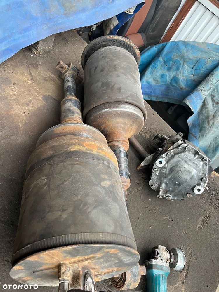 Amortyzator goleń niech man tga - 1