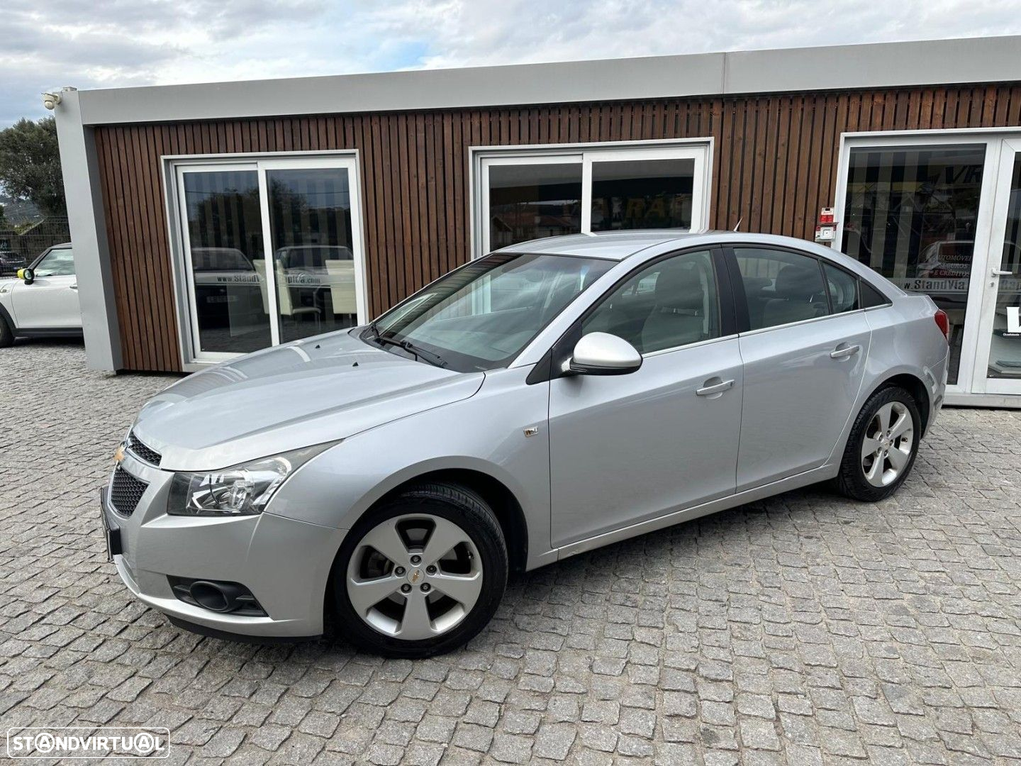 Chevrolet Cruze 2.0 VCDi LT - 25