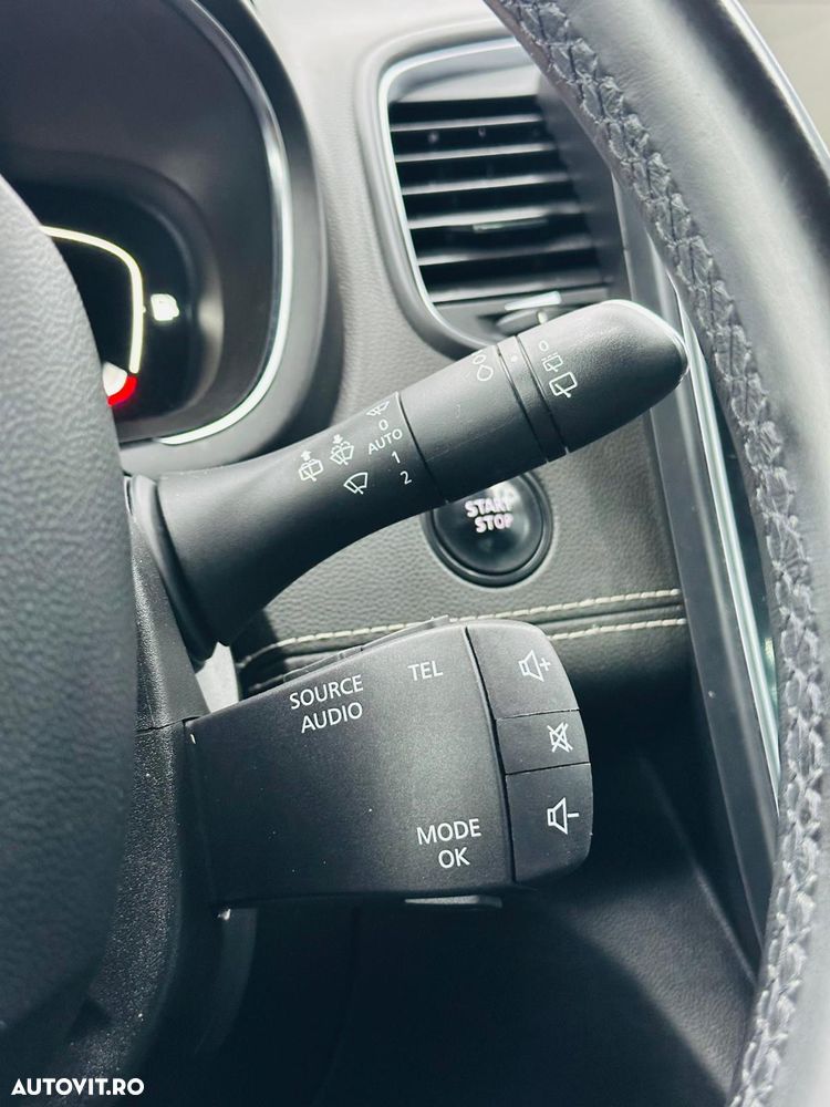 Renault Scenic ENERGY dCi 130 Start & Stop Euro 6 Bose Edition - 25