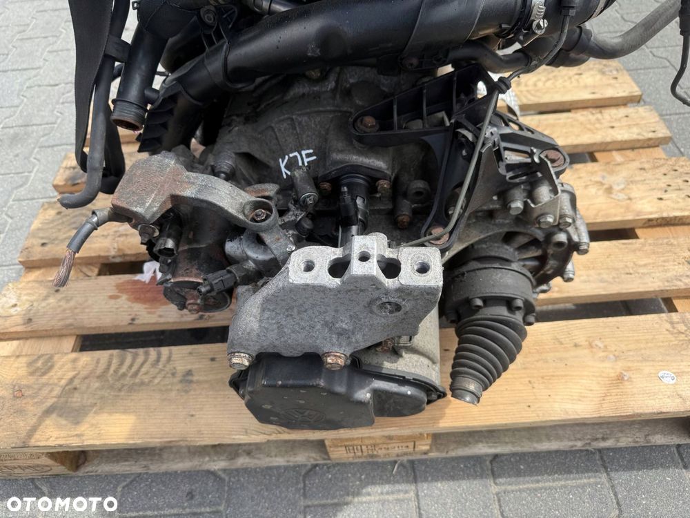SILNIK KOMPLETNY 2.0 TDI CBD SKRZYNIA BIEGÓW KJF VW GOLF VI 2009 - 4