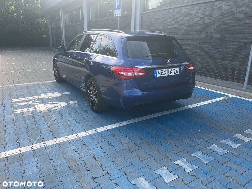 Mercedes-Benz Klasa C 220 (BlueTEC) d T 7G-TRONIC - 7