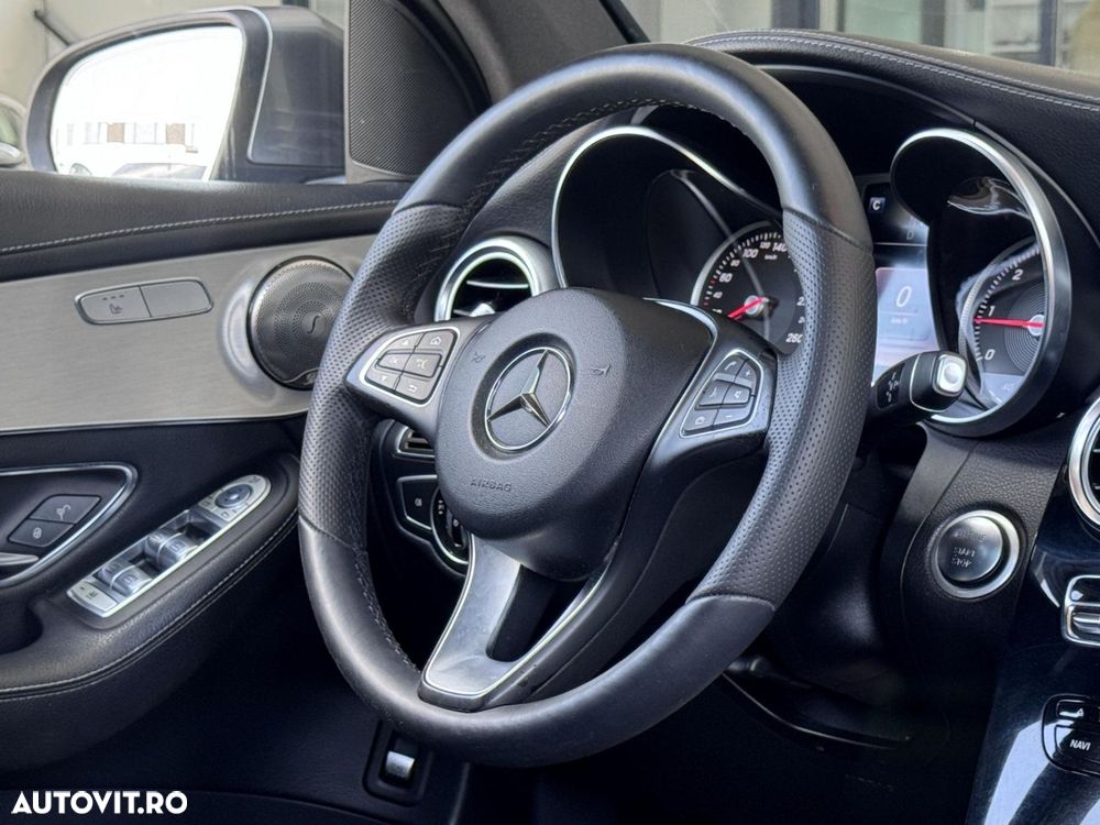 Mercedes-Benz GLC - 13