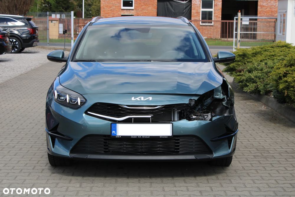Kia Ceed 1.5 T-GDI Tribute - 3