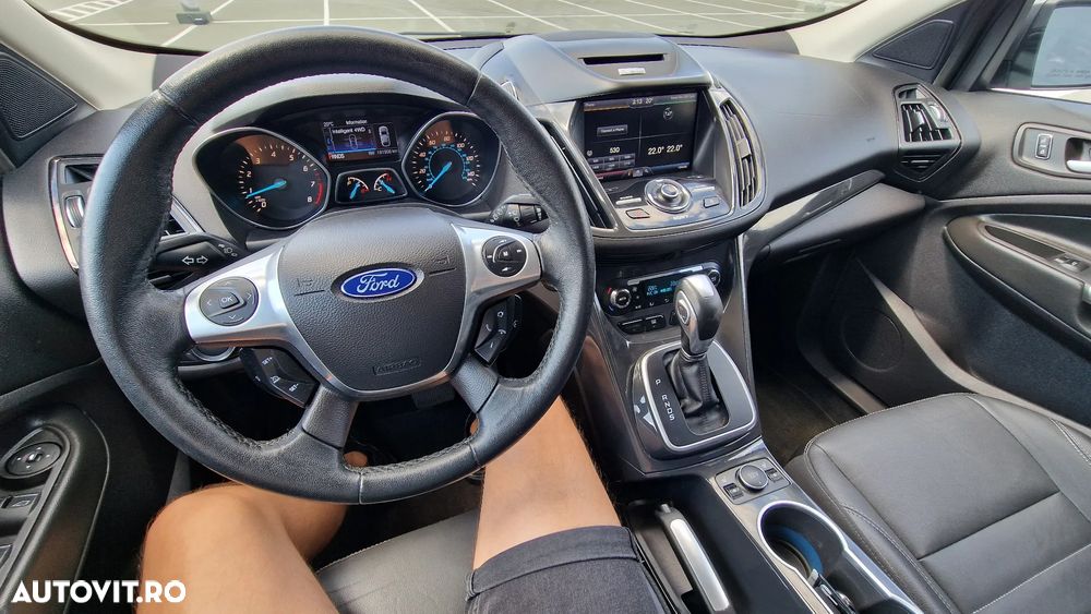 Ford Kuga 1.6 EcoBoost 4x4 Aut. Titanium - 12