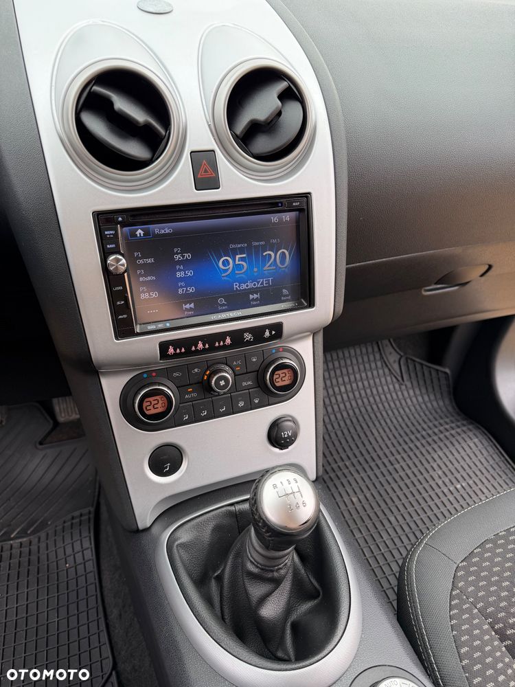 Nissan Qashqai 2.0 4 x 4 tekna - 24