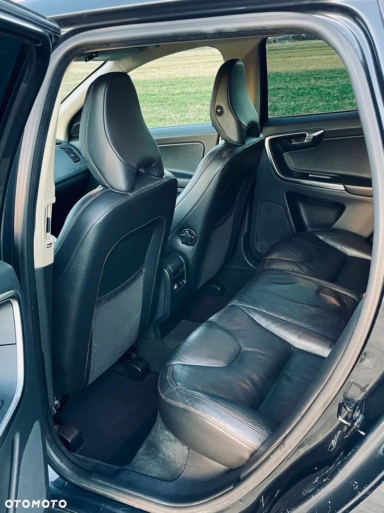 Volvo XC 60 T6 AWD Summum - 21