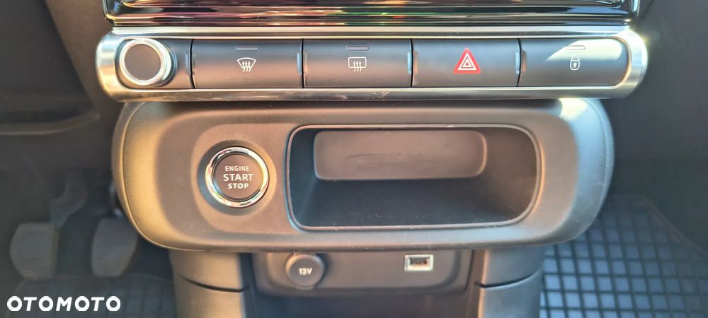 Citroën C3 1.2 PureTech Shine - 18