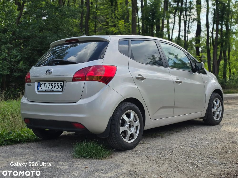 Kia Venga 1.4 L - 4