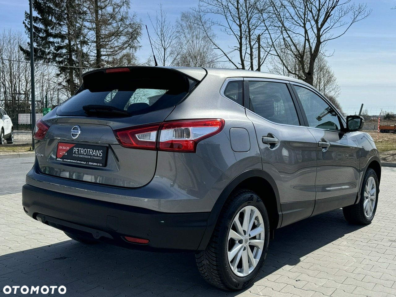 Nissan Qashqai - 12