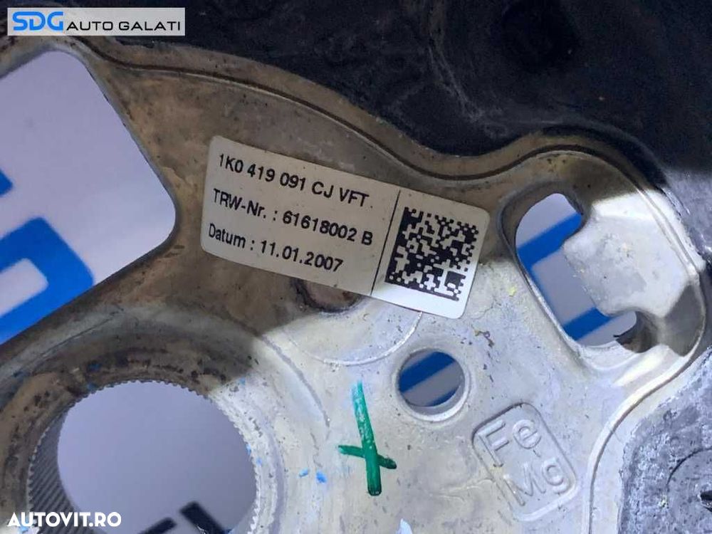 Volan Piele in 3 Spite VW Golf 5 GT 2004 - 2008 Cod: 1K0419091CJ / 1K0419091M - 12