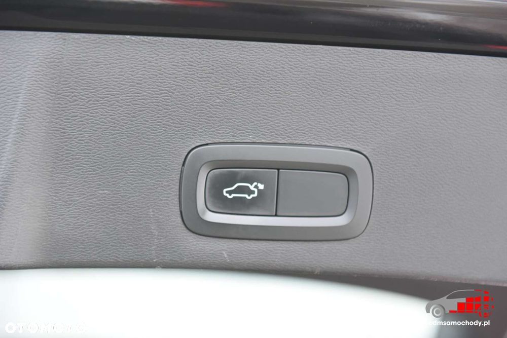 Volvo XC 40 - 36