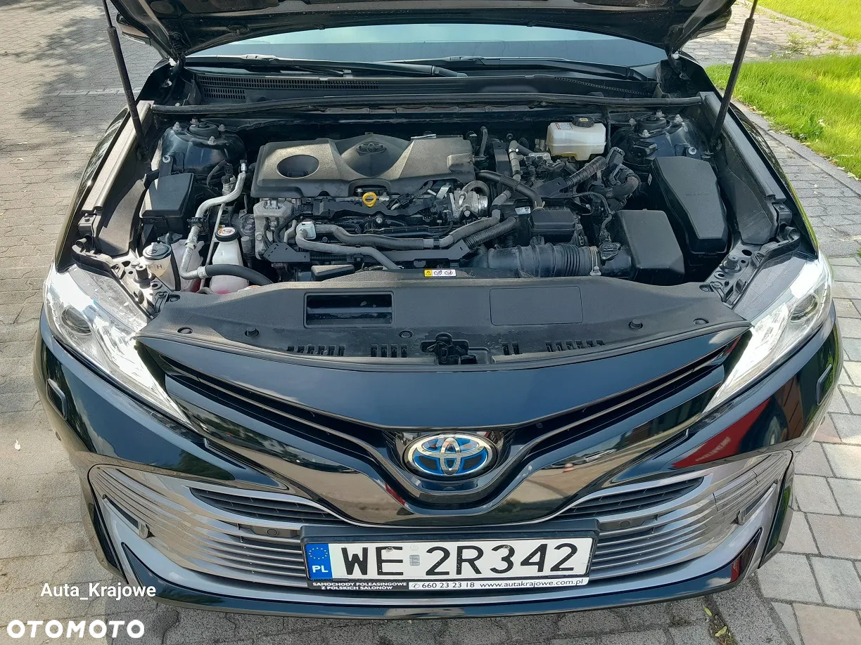 Toyota Camry 2.5 Hybrid Executive CVT - 34