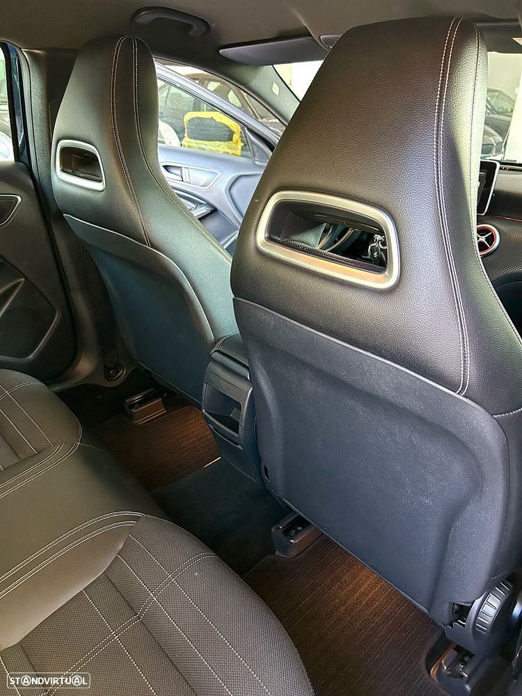 Mercedes-Benz A 160 d Urban - 13