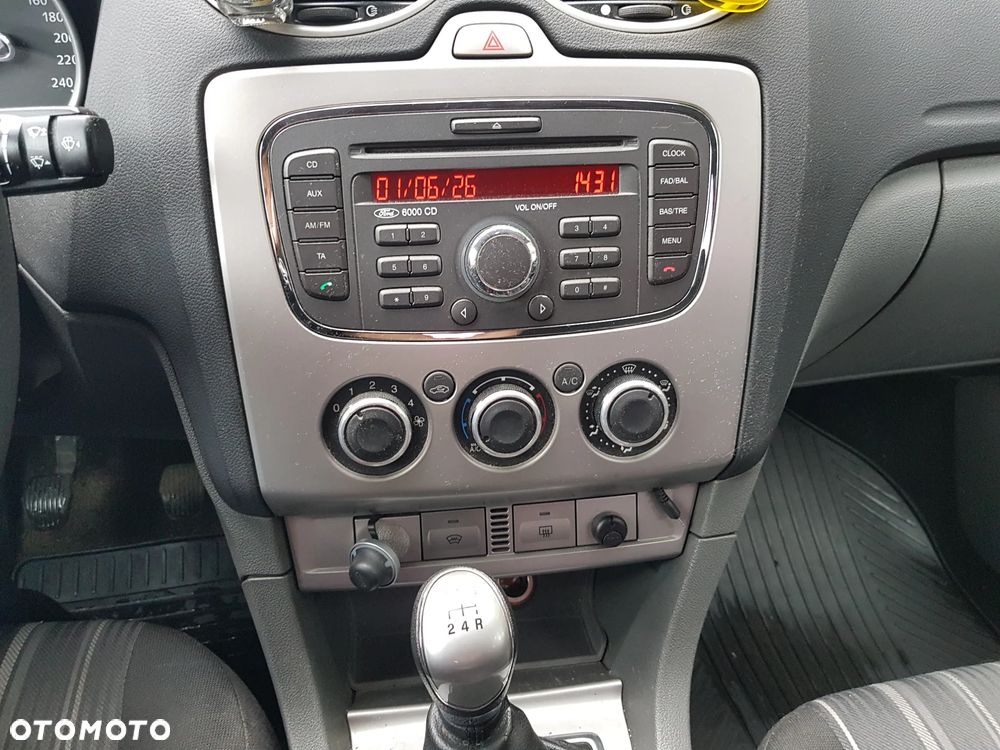 Ford Focus 1.6 TDCi Ghia - 7