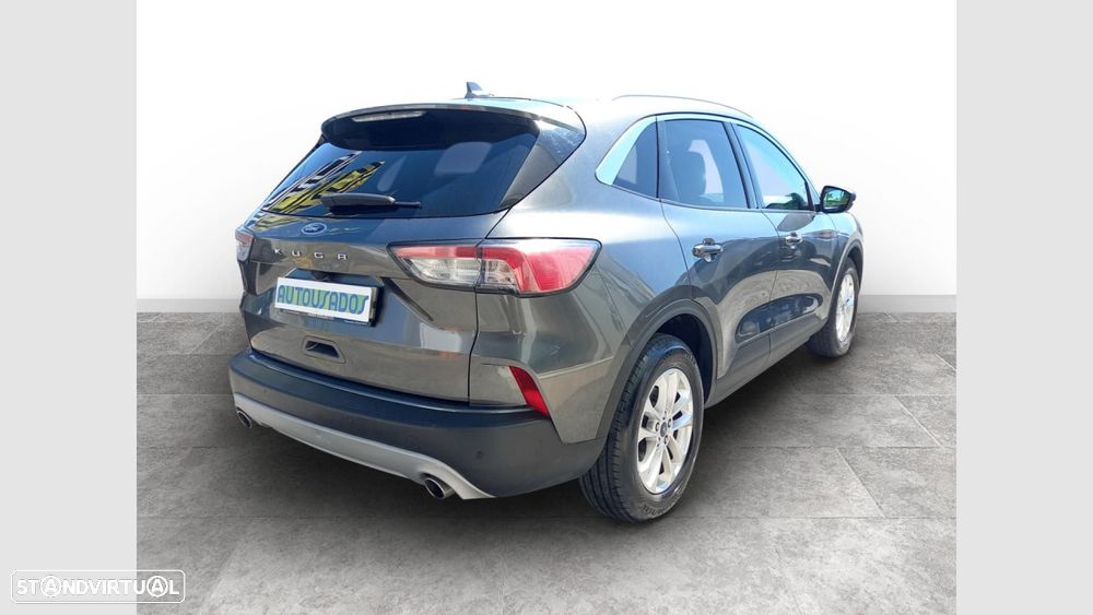 Ford Kuga 1.5 TDCi EcoBlue Titanium - 4