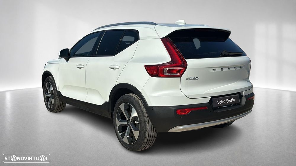 Volvo XC 40 2.0 B3 Core - 2