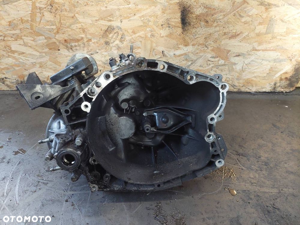 SKRZYNIA BIEGÓW PEUGEOT 307 I 2.0 HDI MANUAL 5 BIEGÓW 20DM09 - 1