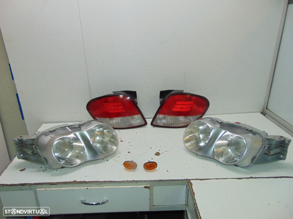 Hyundai s coupê 99 farolins trás originais,farois - 1