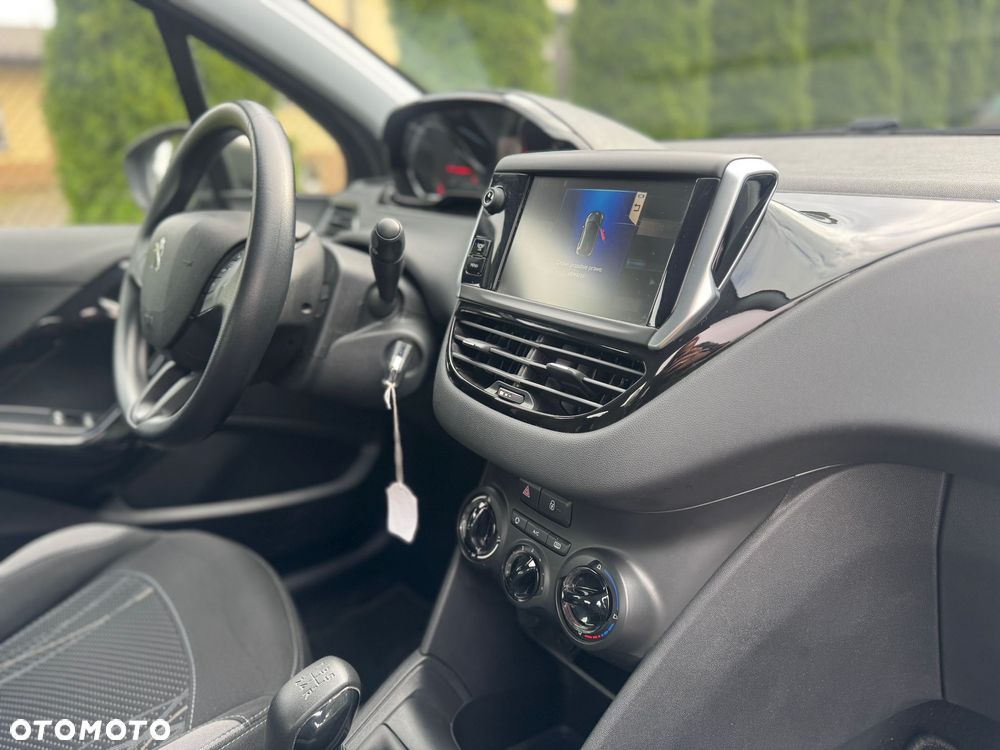 Peugeot 208 1.2 VTi Access - 19