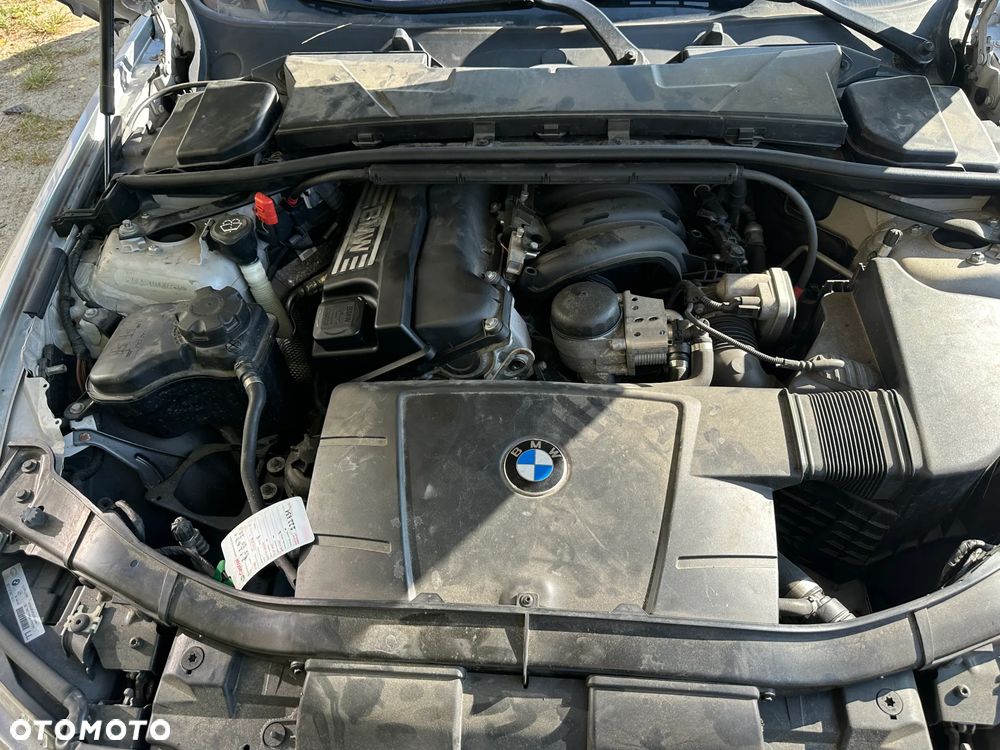 BMW Seria 3 - 23