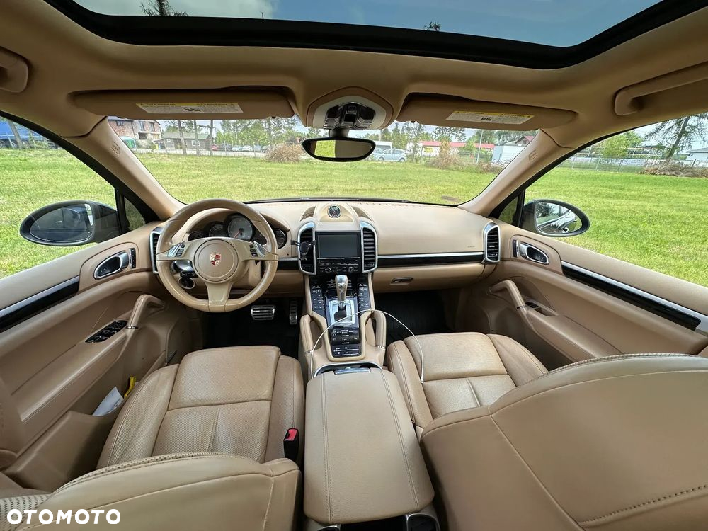 Porsche Cayenne S - 21