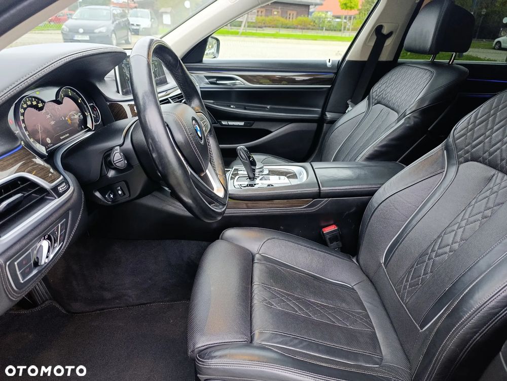 BMW Seria 7 730d xDrive - 12