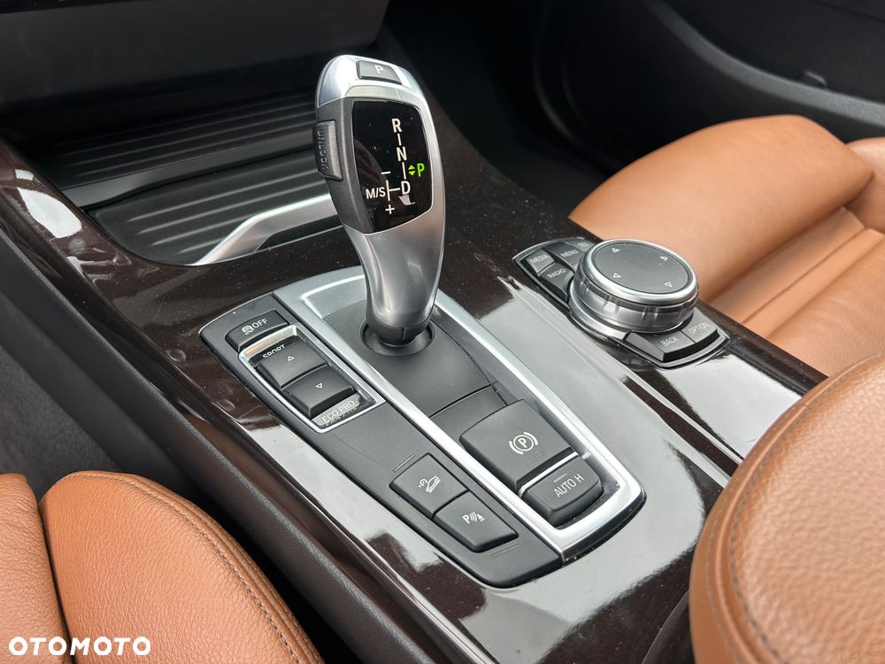 BMW X4 xDrive20d xLine - 30