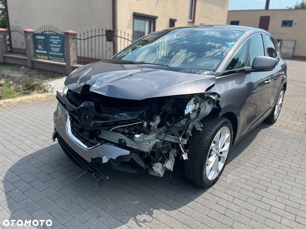 Renault Scenic - 3
