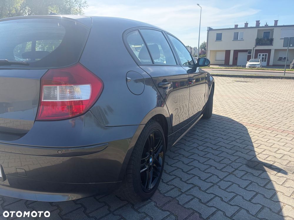 BMW Seria 1 - 10