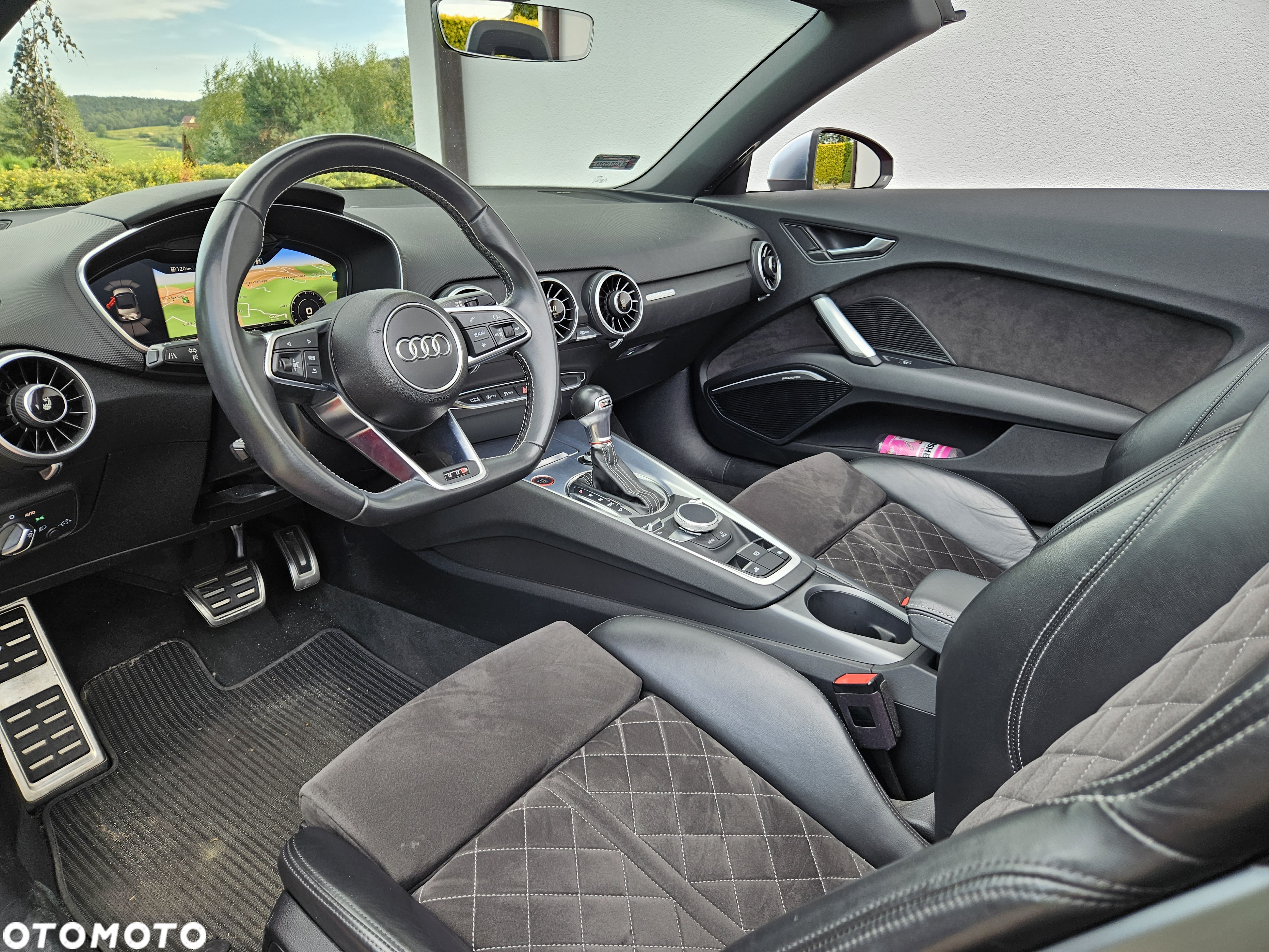 Audi TT S Coupé - 21