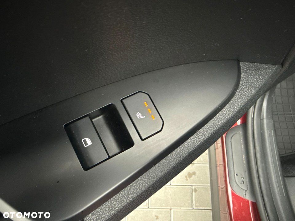 Kia Sportage - 16
