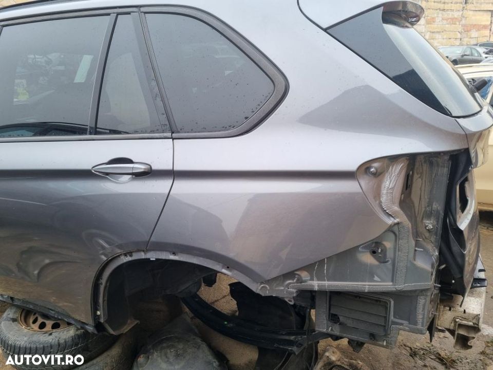 aripa spate bmw x5 f15 in stare foarte buna - 2