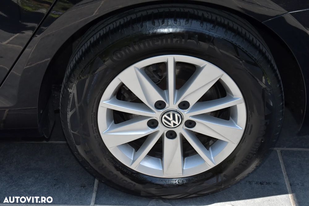 Volkswagen Golf 1.6 TDI BlueMotion Technology DSG Comfortline - 10