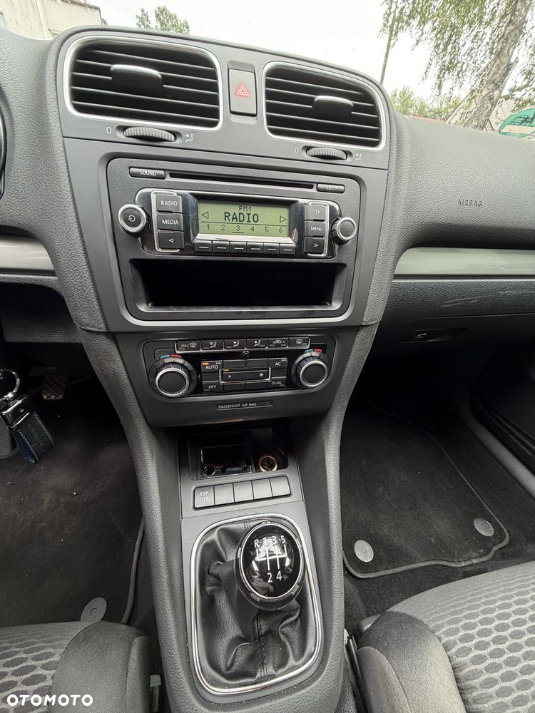 Volkswagen Golf 1.4 Comfortline - 4